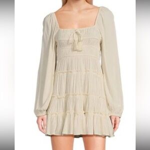 Chelsea & Violet Cream Long Sleeve Dress